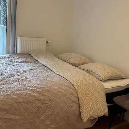 Apartamento 2br At Tjuvhomen With Sea View Oslo