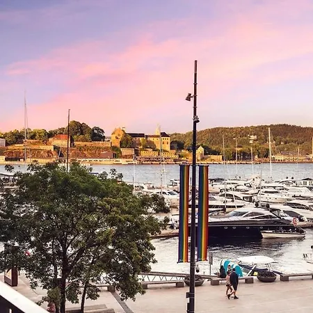 Apartamento 2br At Tjuvhomen With Sea View Oslo