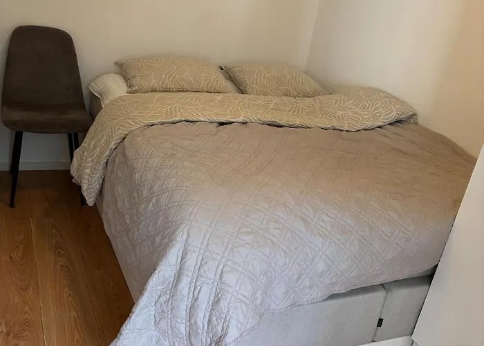 2br At Tjuvhomen With Sea View 아파트
