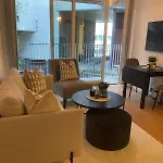 דירה 2br At Tjuvhomen With Sea View